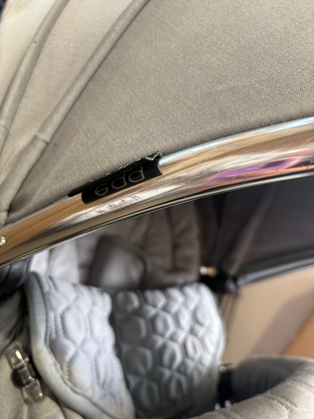 PRE LOVED egg2 Travel System - Monument Grey