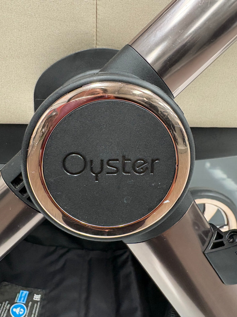 EX DISPLAY Babystyle Oyster4 2-in-1 Travel System - Buttermilk
