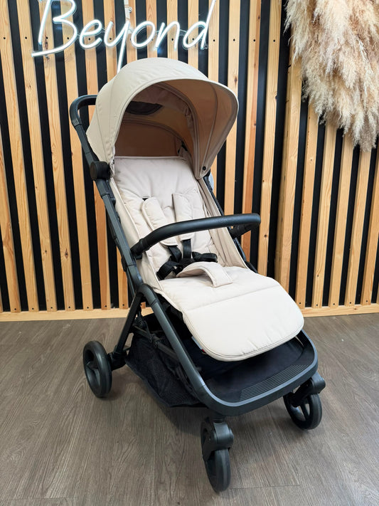 EX DISPLAY Redkite Push Me Astro Stroller - Sand