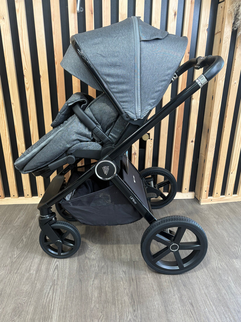 EX DISPLAY Venicci Tinum Upline Parent-and-World Facing Pushchair - Slate Grey