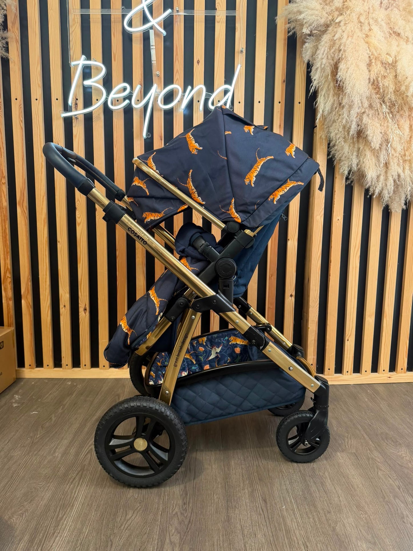 PRE LOVED Cosatto Wow 2 Travel System - On The Prowl