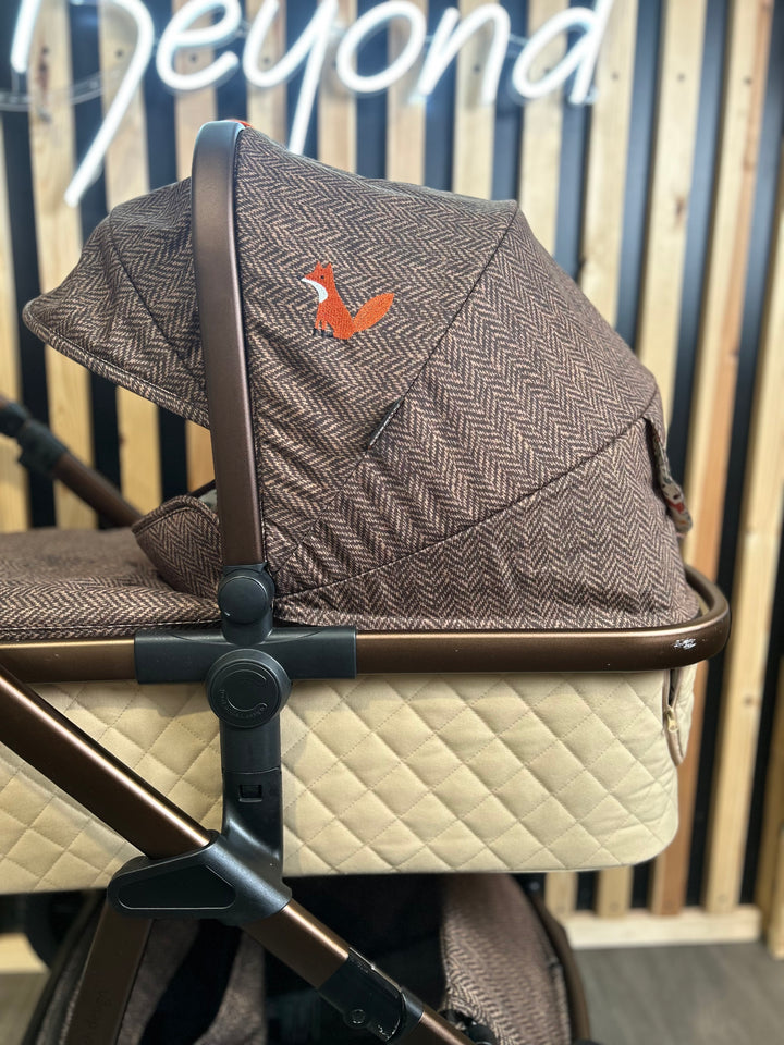 PRE LOVED Cosatto Wow 3 Travel System - Foxford Hall