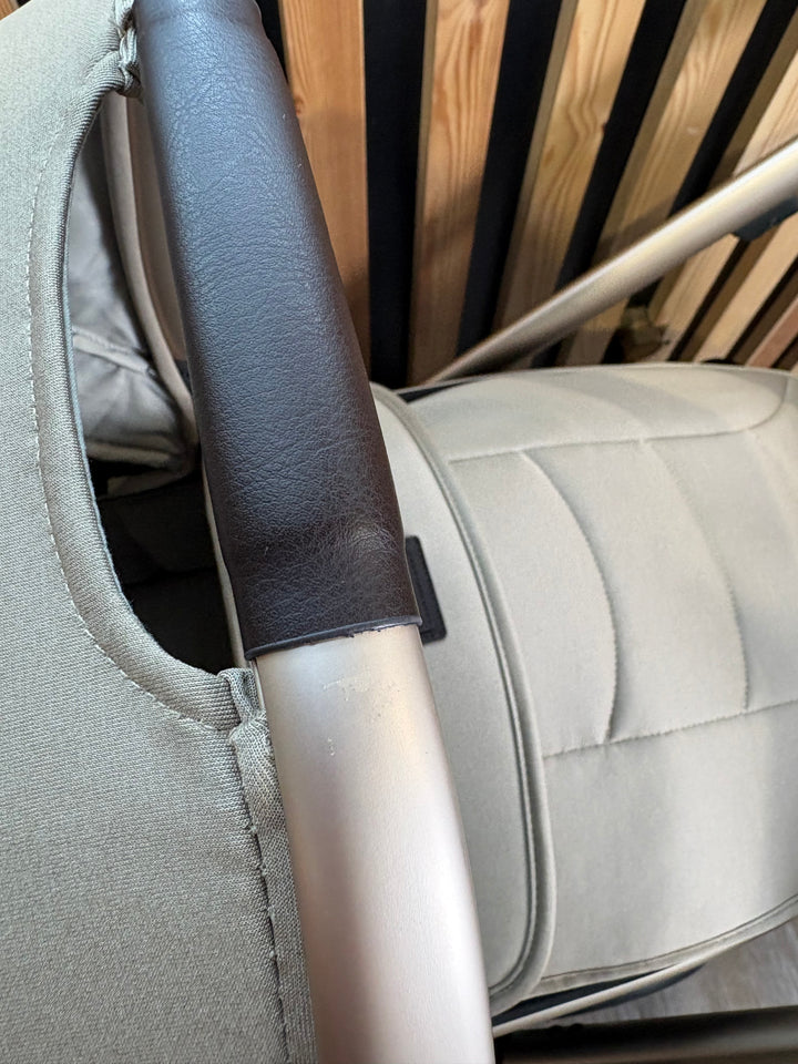 PRE LOVED Babystyle Oyster3 Travel System - Creme Brulee