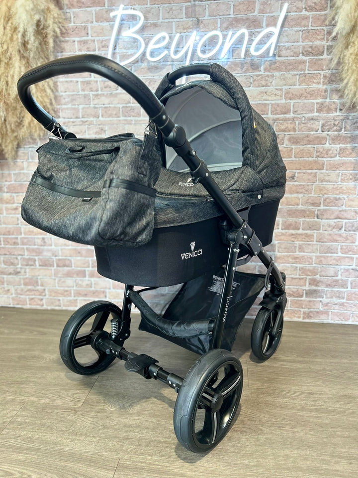 PRE LOVED Venicci Soft Travel System - Denim Black