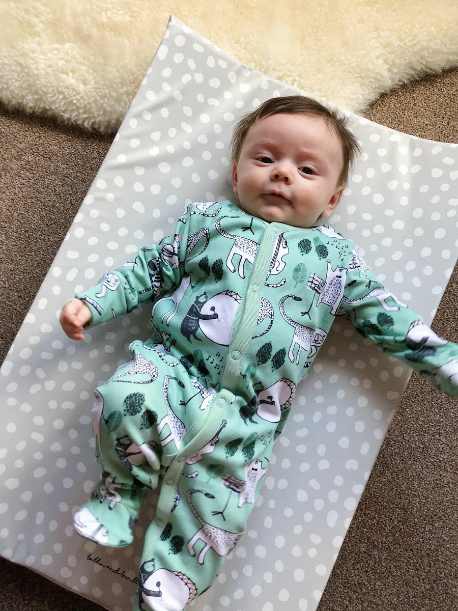 Bobbin & Bumble Anti-Roll Wedge Changing Mat – Grey Spots