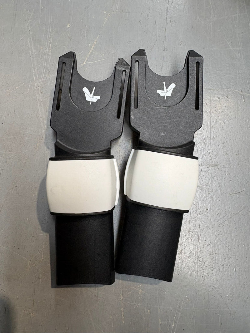 PRE LOVED Bugaboo Car Seat Adapters for Fox, Lynx, and Buffalo Pushchairs, compatible with Bugaboo and Nuna Car Seats