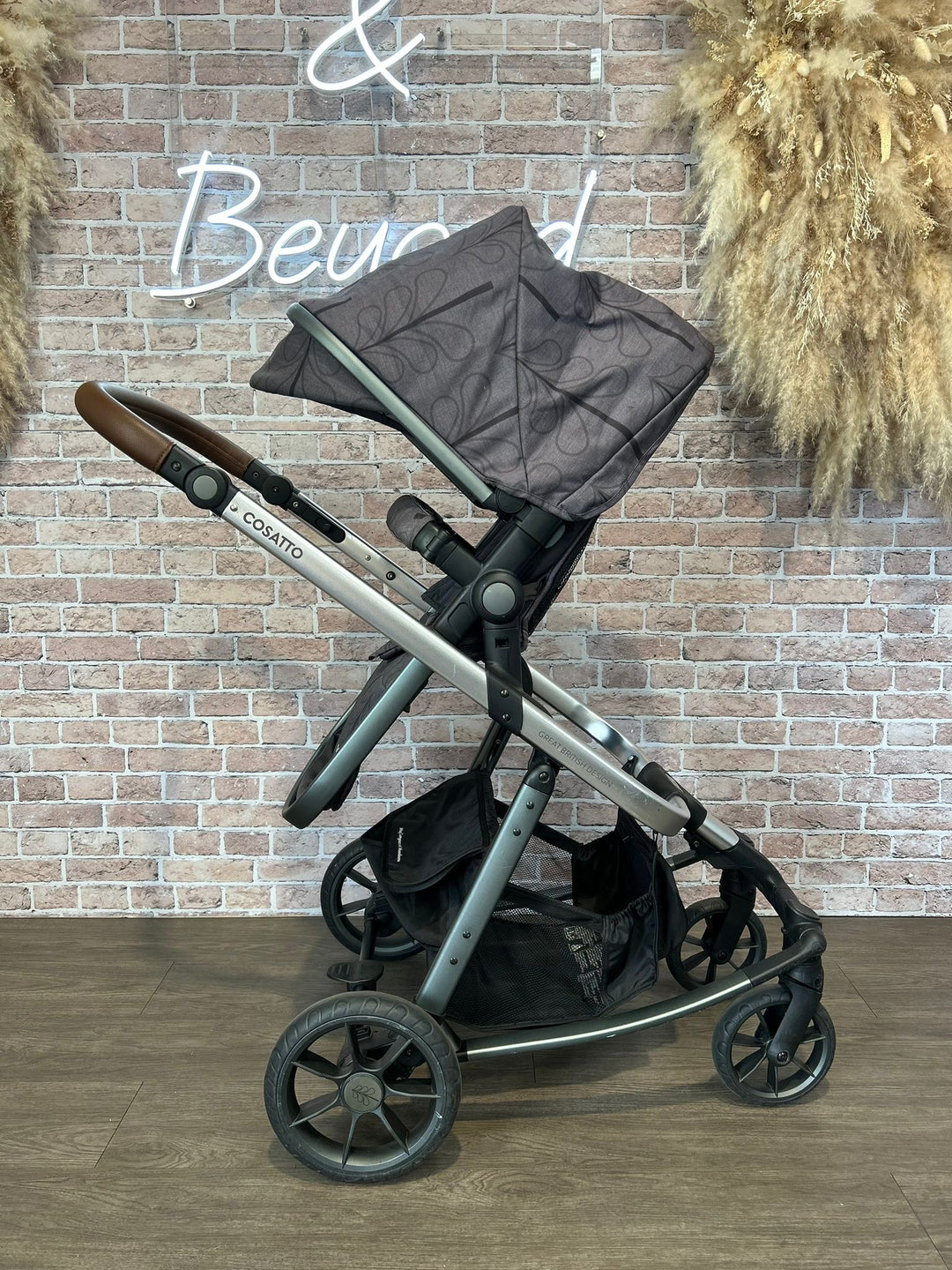 PRE LOVED Cosatto Giggle Quad Pram and Pushchair - Fika Forest