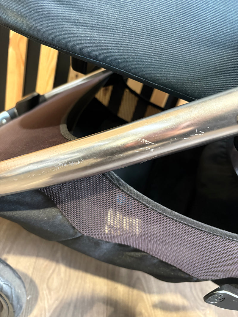 PRE LOVED Mamas & Papas Ocarro x Liberty London 2-in-1 Travel System - Teal