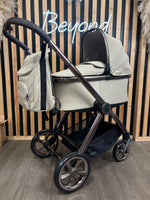 PRE LOVED Babystyle Oyster4 2-in-1 Travel System - Buttermilk
