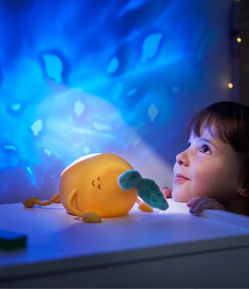 Badabulle Lemon-shaped Silicone Projector Nightlight - Basil