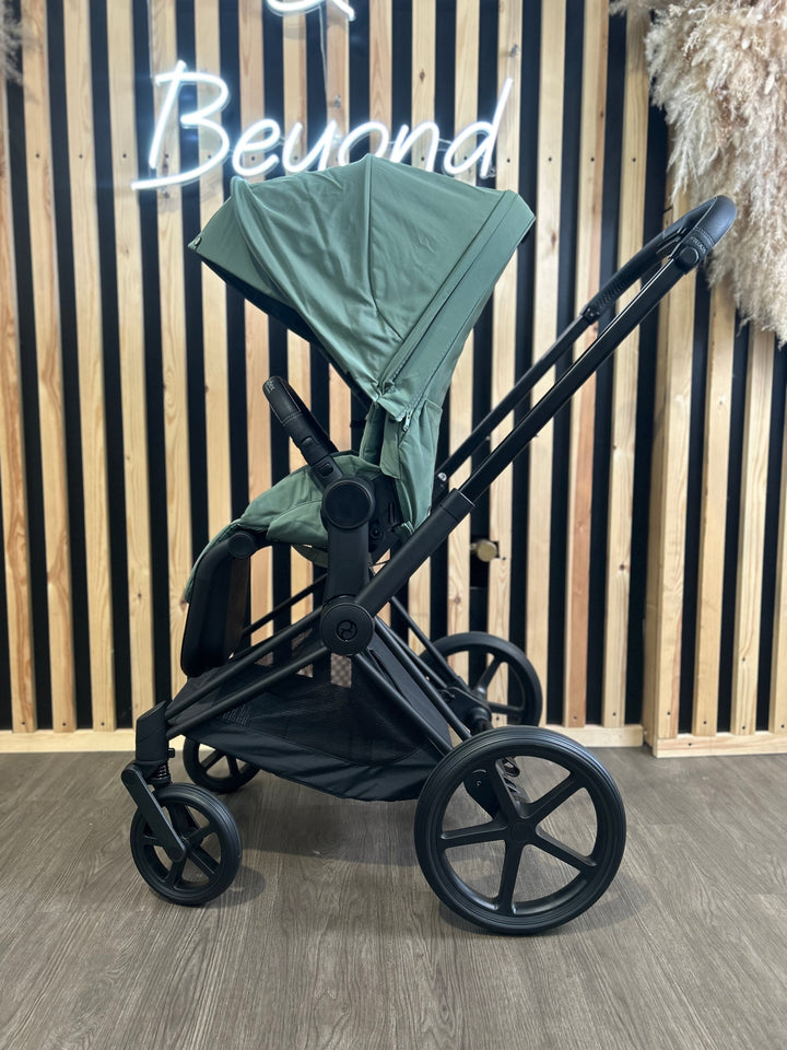 EX DISPLAY Cybex Priam Pushchair + Lux Carrycot - Leaf Green & Matt Black