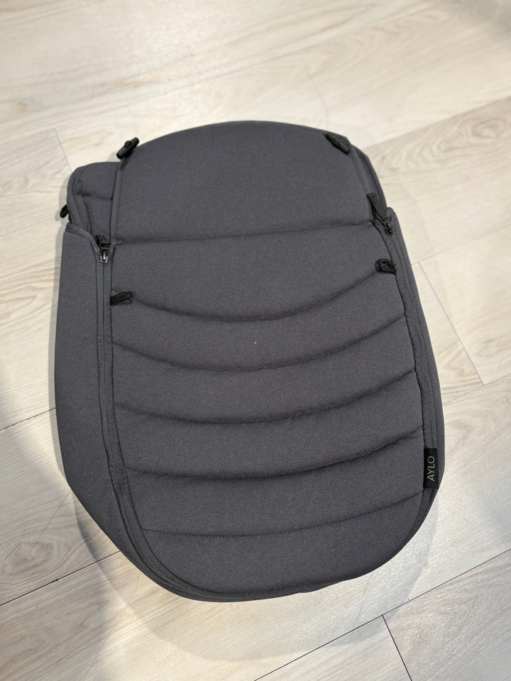 PRE LOVED Junior Jones Aylo Footmuff - Dark Grey