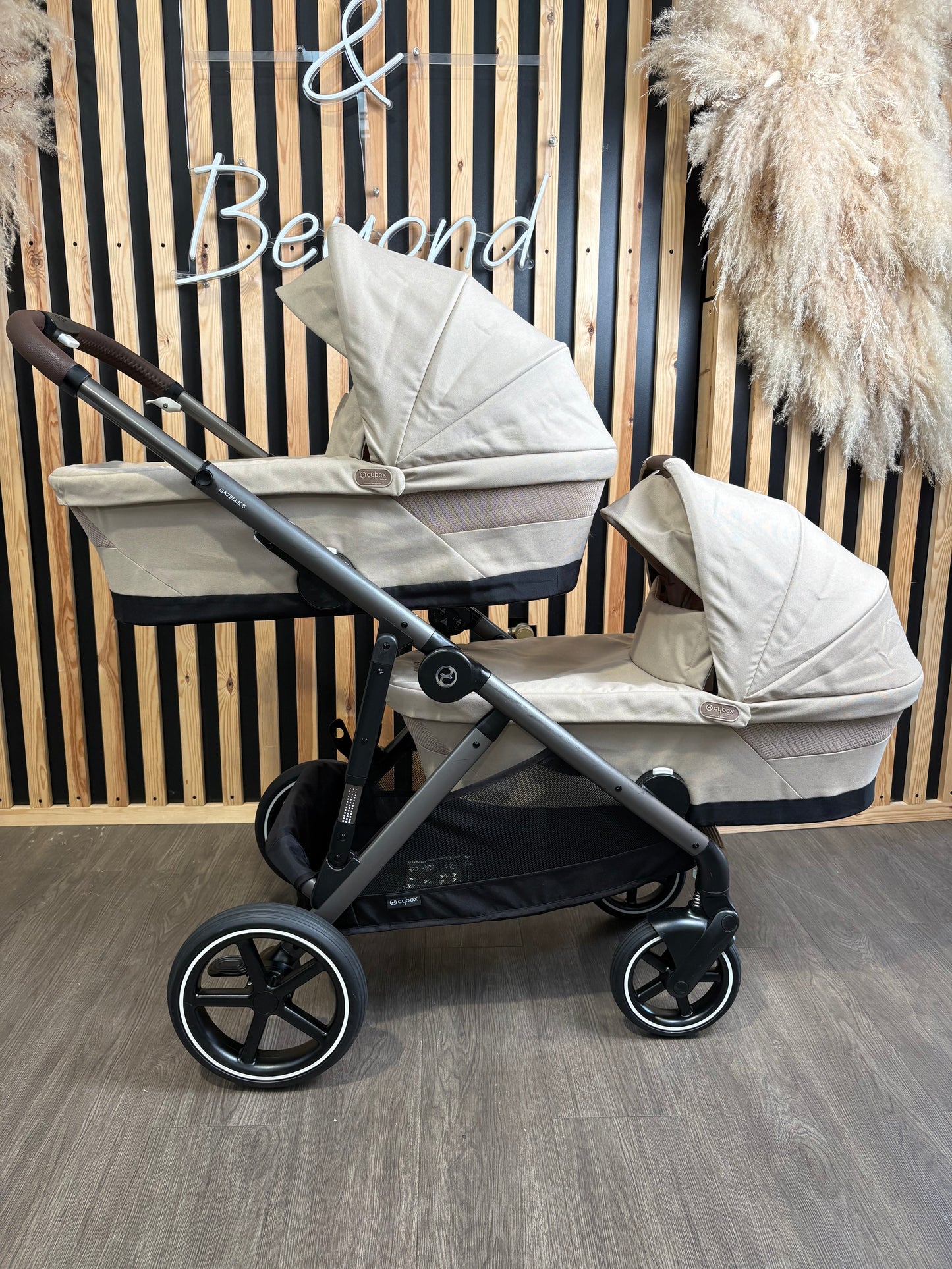 PRE LOVED Cybex Gazelle S Twin Bundle - Almond Beige