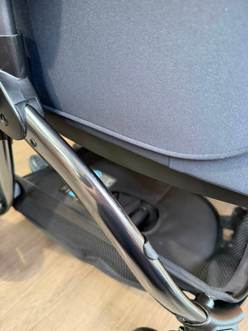 PRE LOVED egg3 Pram + Pushchair - Celestial
