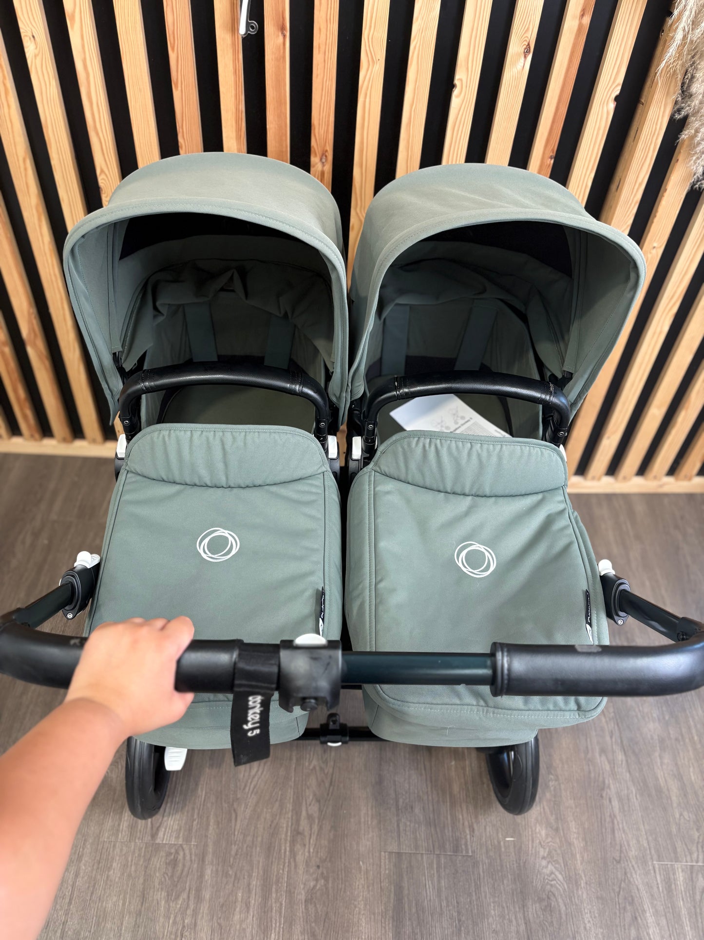 PRE LOVED Bugaboo Donkey5 Twin Bundle - Forest Green