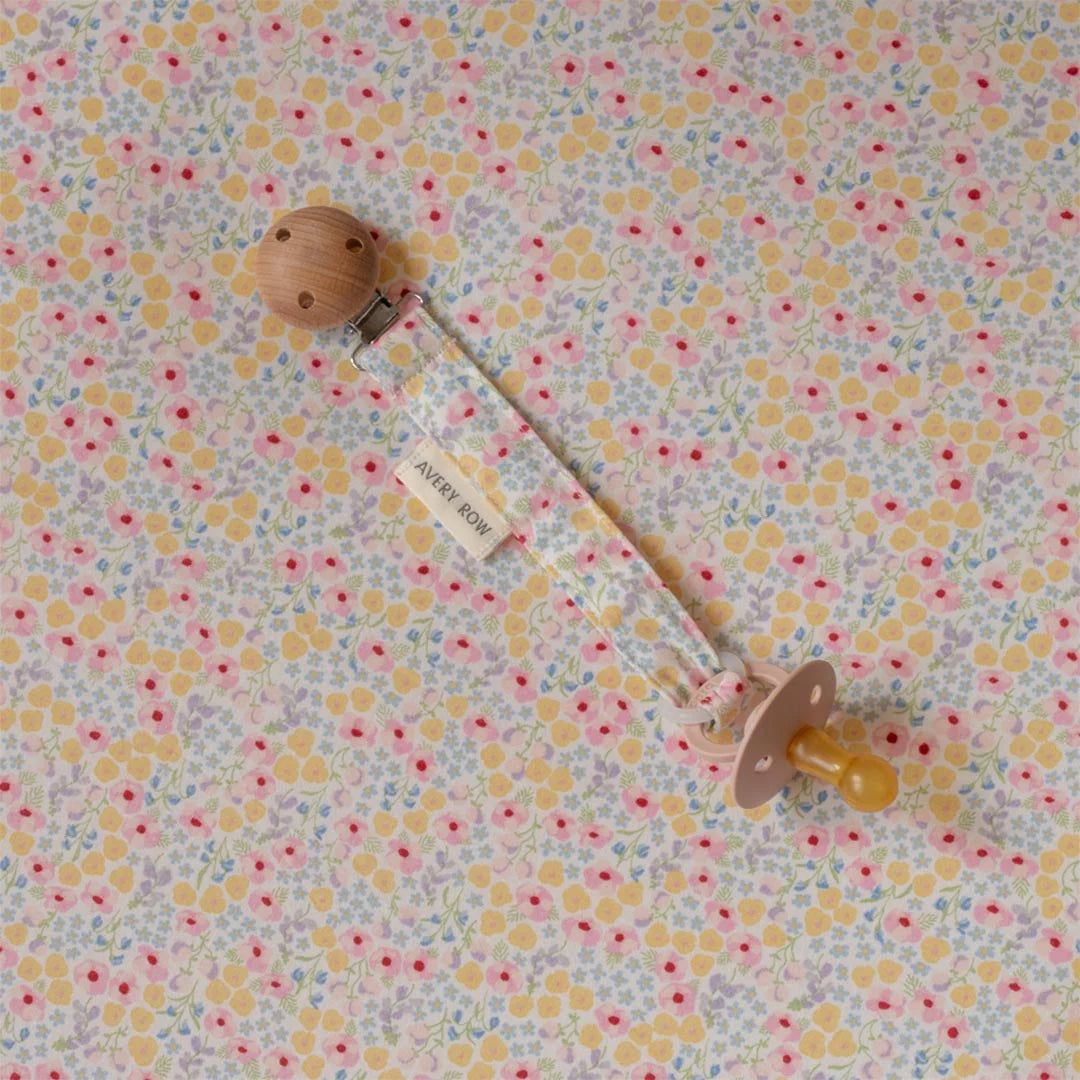 Avery Row Dummy Clip - Wildflower Garden