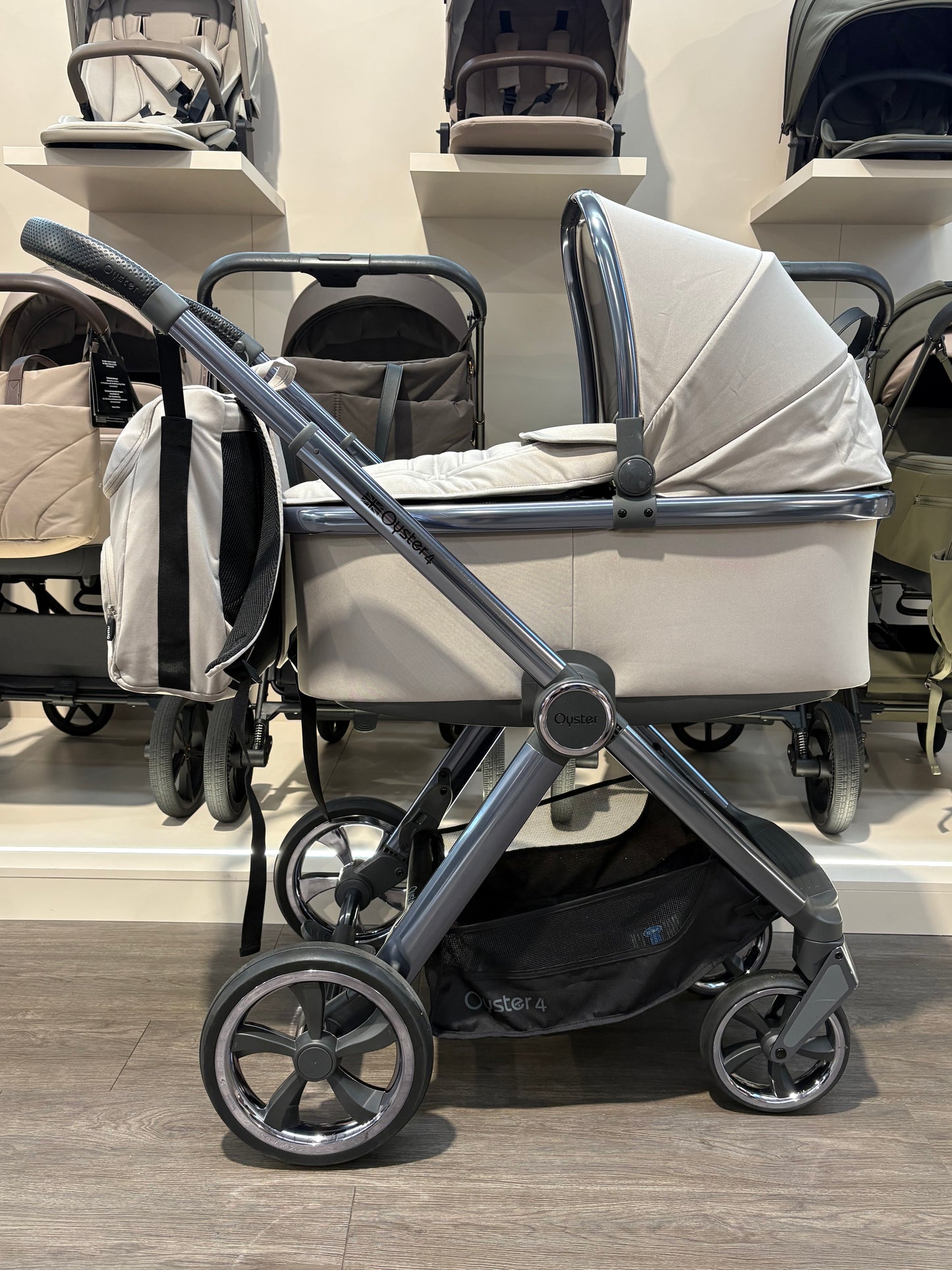 PRE LOVED Babystyle Oyster4 Travel System - Stone