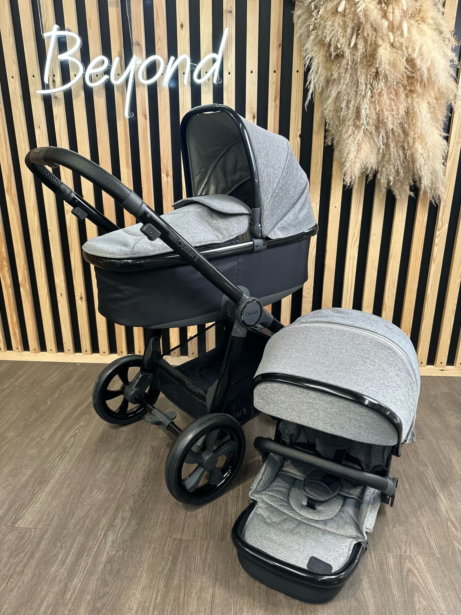 PRE LOVED Babystyle Oyster3 Pram + Pushchair - Orion – Bambinosandbeyond