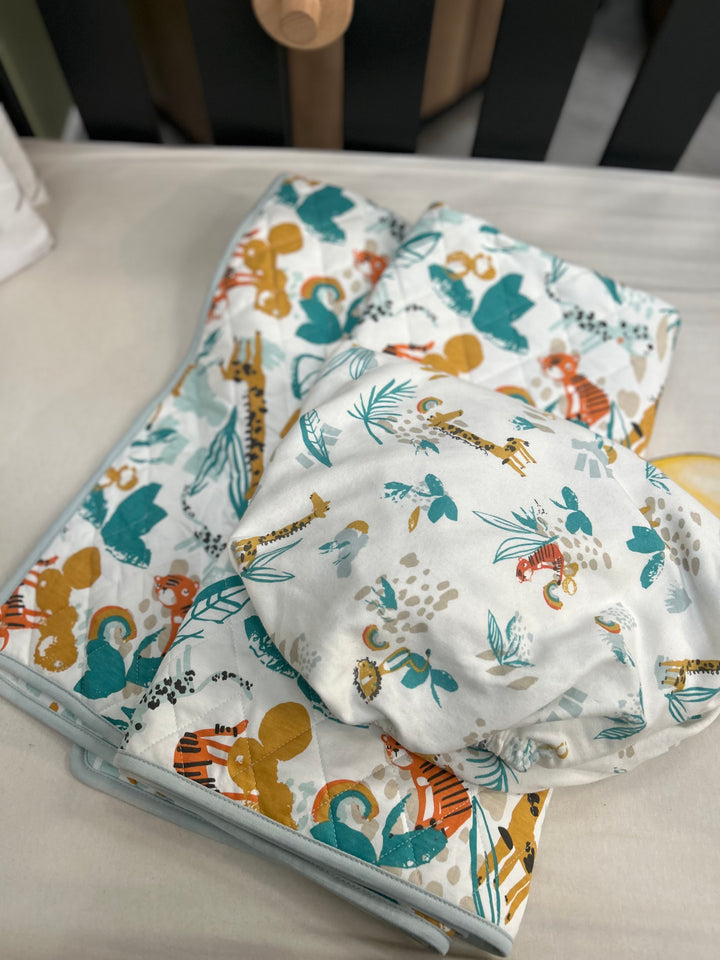 EX DISPLAY Tutti Bambini Run Wild Cot/Cot Bed Coverlet & Cot/Cot Bed Fitted Sheet