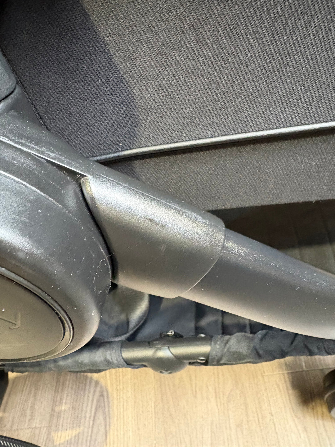 PRE LOVED iCandy Peach 7 Travel System - Jet/Black