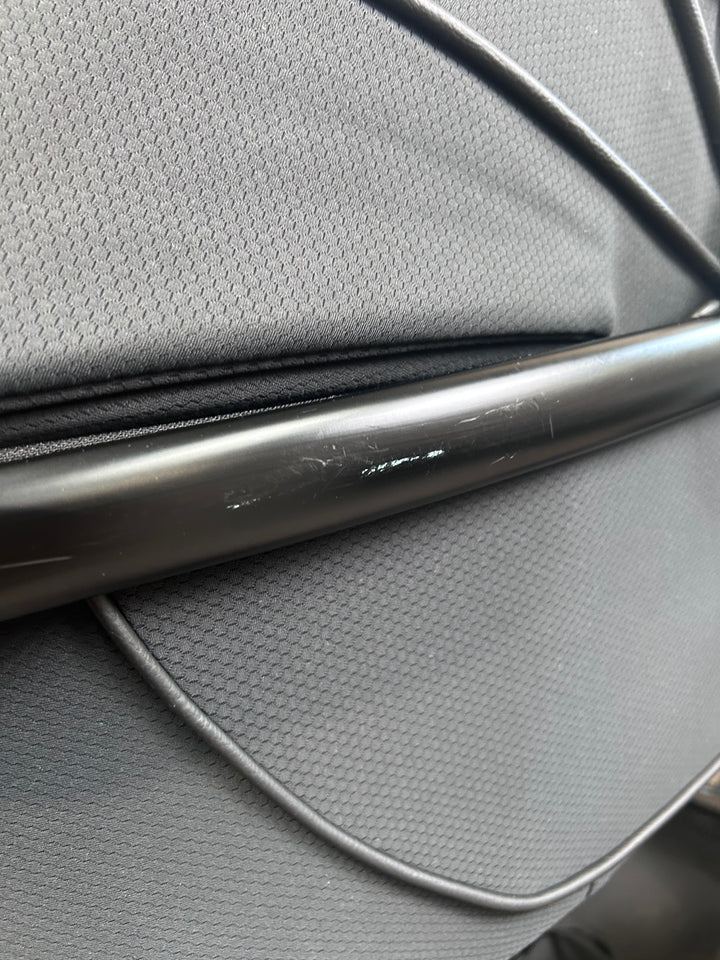 PRE LOVED egg2 Travel System - Just Black