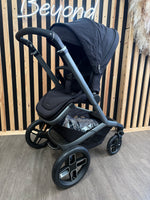 PRE LOVED Maxi-Cosi Fame Pushchair - Twillic Black