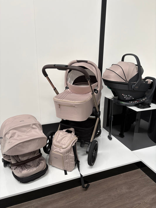 EX DISPLAY Oyster Vee Travel System Bundle - Vanilla