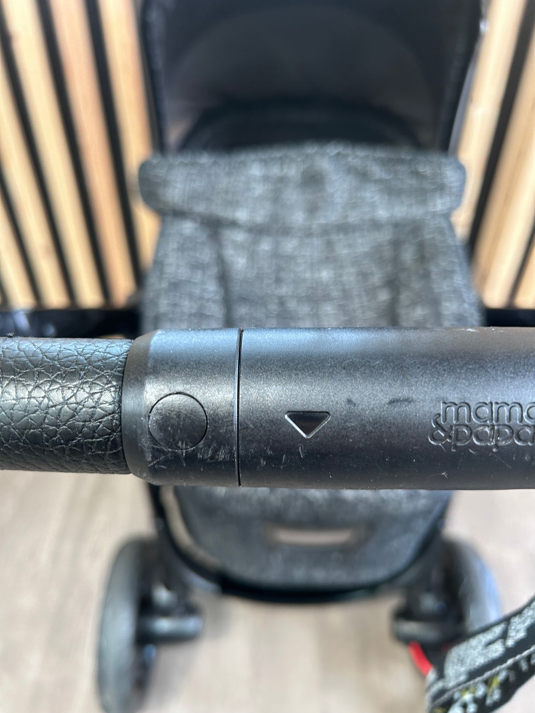 PRE LOVED Mamas & Papas Ocarro Travel System - Opulence