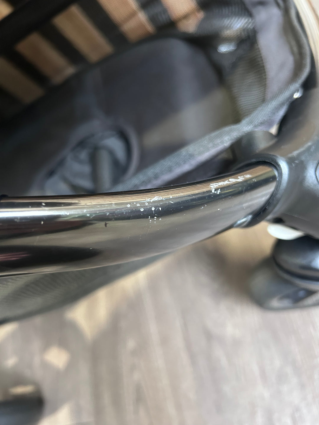 PRE LOVED egg2 Travel System - Olive