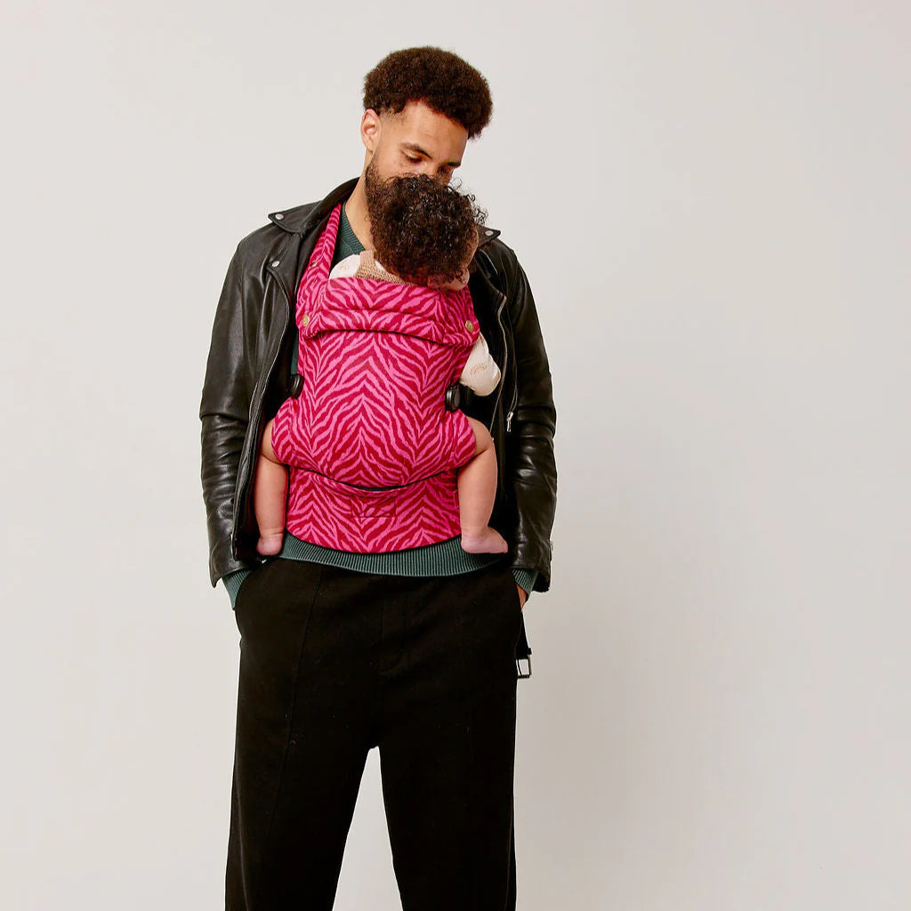 Bizzi Growin Nomad Air Animal Print Baby Carrier – Flaming Zebrano