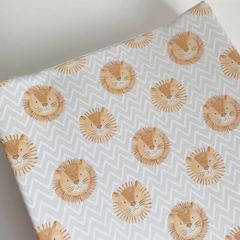 Bobbin & Bumble Anti-Roll Wedge Changing Mat - Lion Print