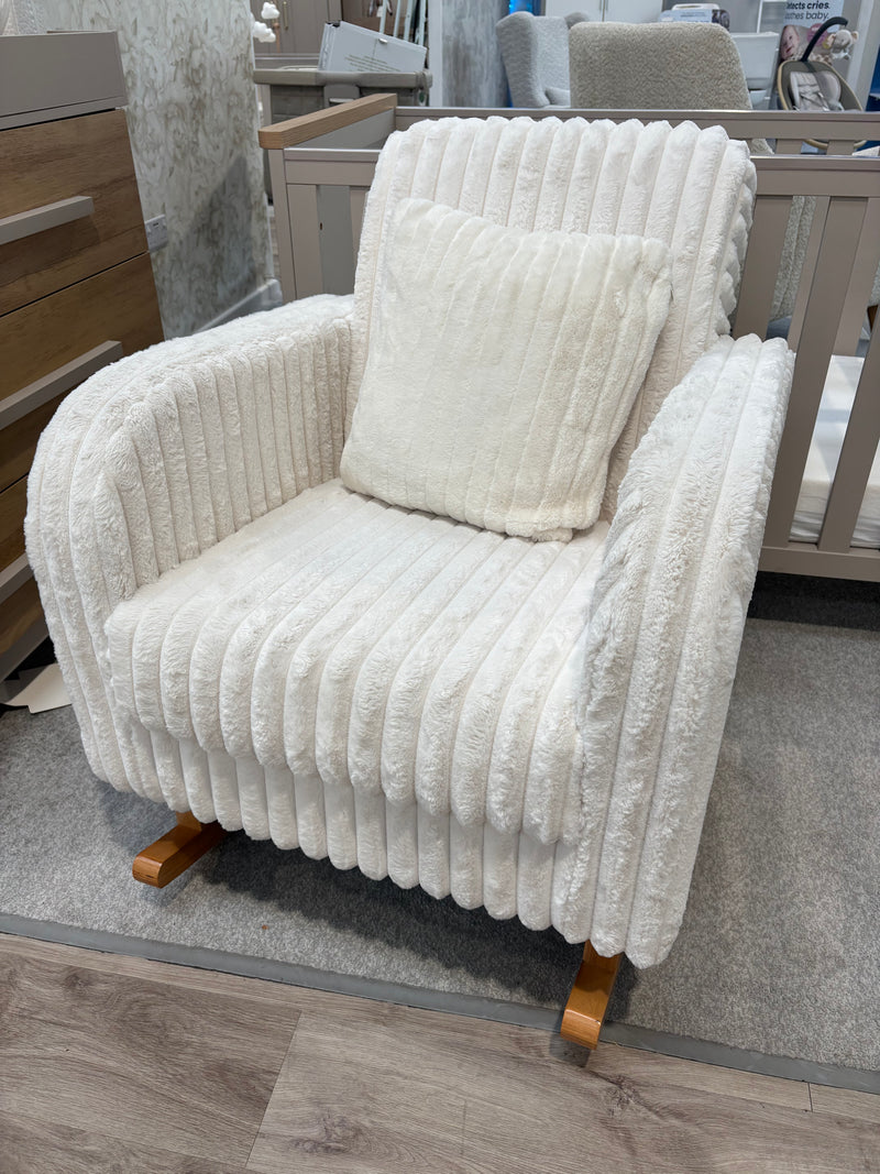 EX DISPLAY CuddleCo Etta Faux Fur Nursing Chair - Cream (COLLECTION OR LOCAL DELIVERY ONLY)