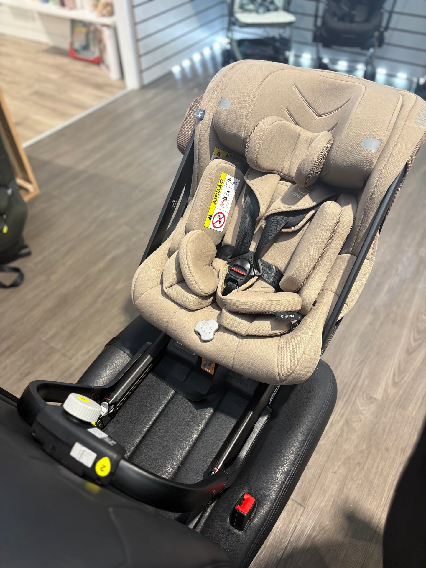 EX DISPLAY Axkid One 3+ - Driftwood Beige