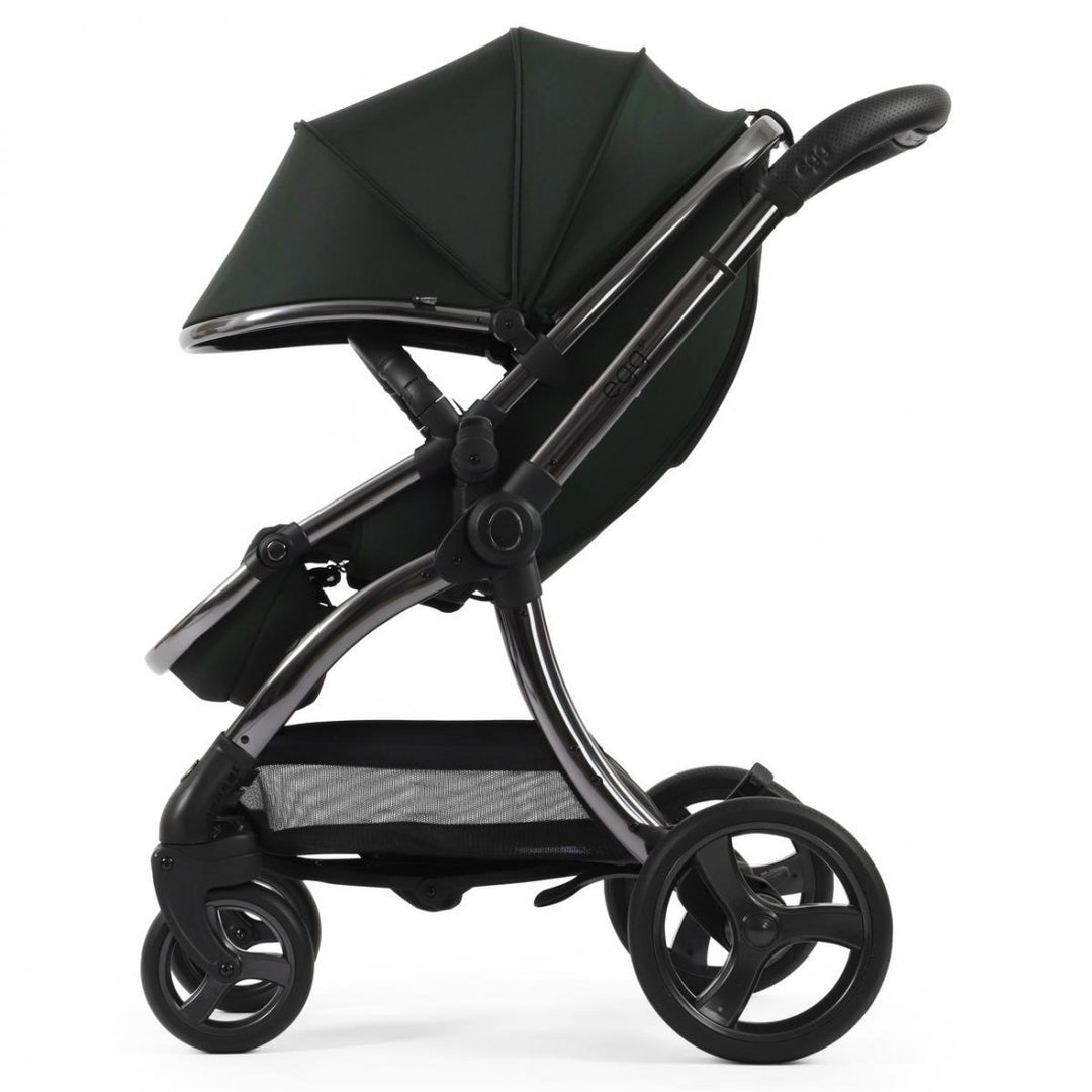 egg 3 Luxury Cloud T i-Size Travel System Bundle - Black Olive