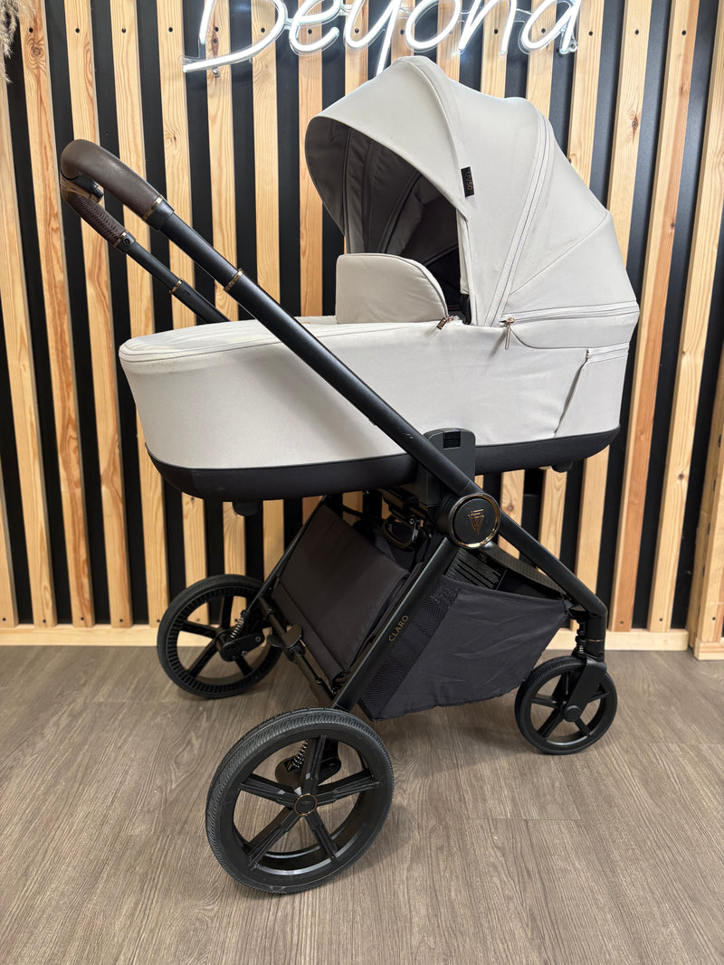 PRE LOVED Venicci Claro 3-in-1 Travel System - Vanilla