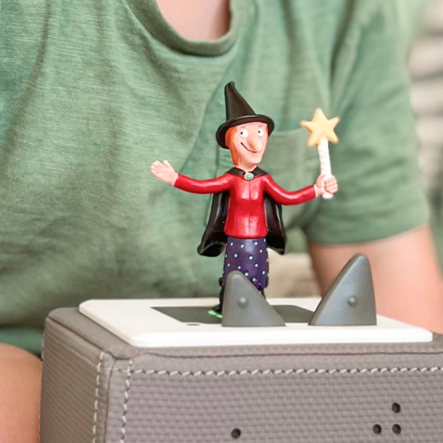 Room on the broom plastic figures deals