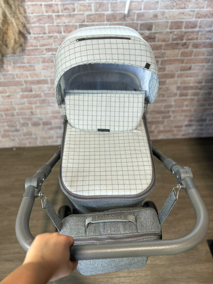 EX DISPLAY Mee-Go Santino Travel System - Grey Check