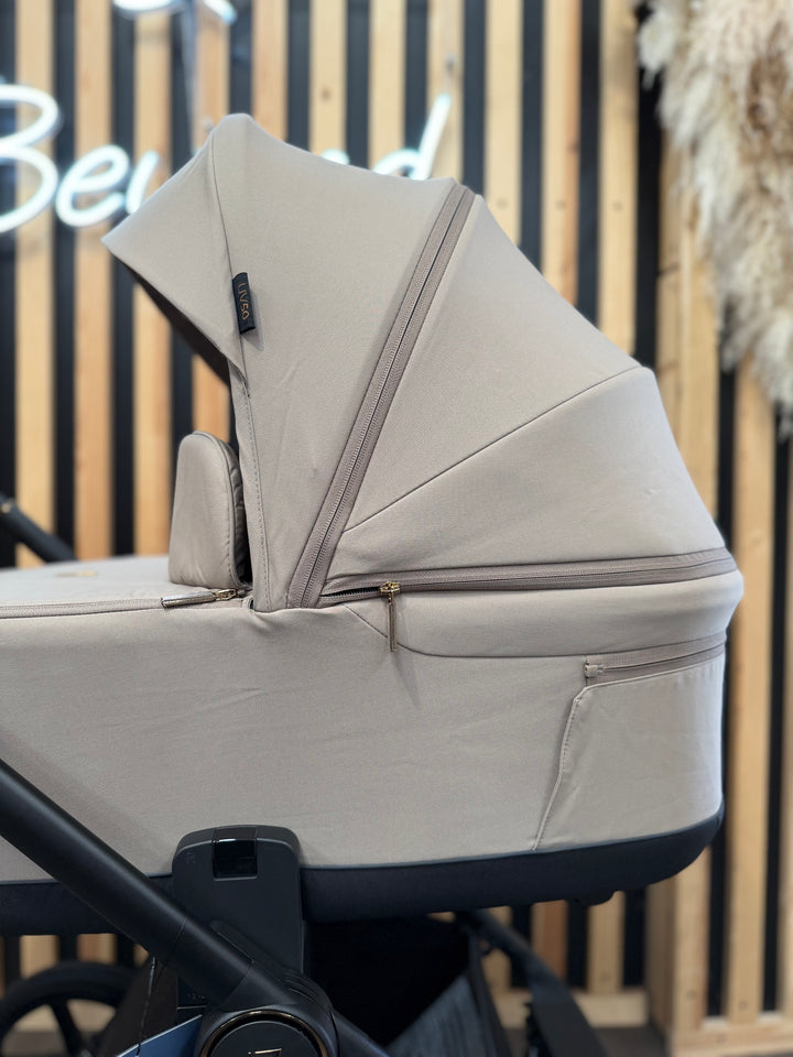 EX DISPLAY Venicci Claro 3-in-1 Pushchair + Tiago 360 Beige Car Seat Bundle - Almond