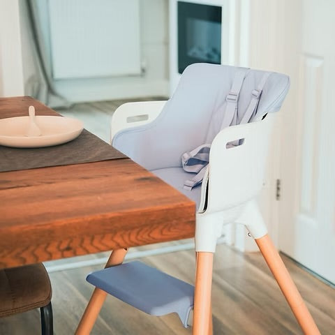 Feed Me Kombo 3-in-1 Wooden Highchair/Lo Chair/Infant Chair
