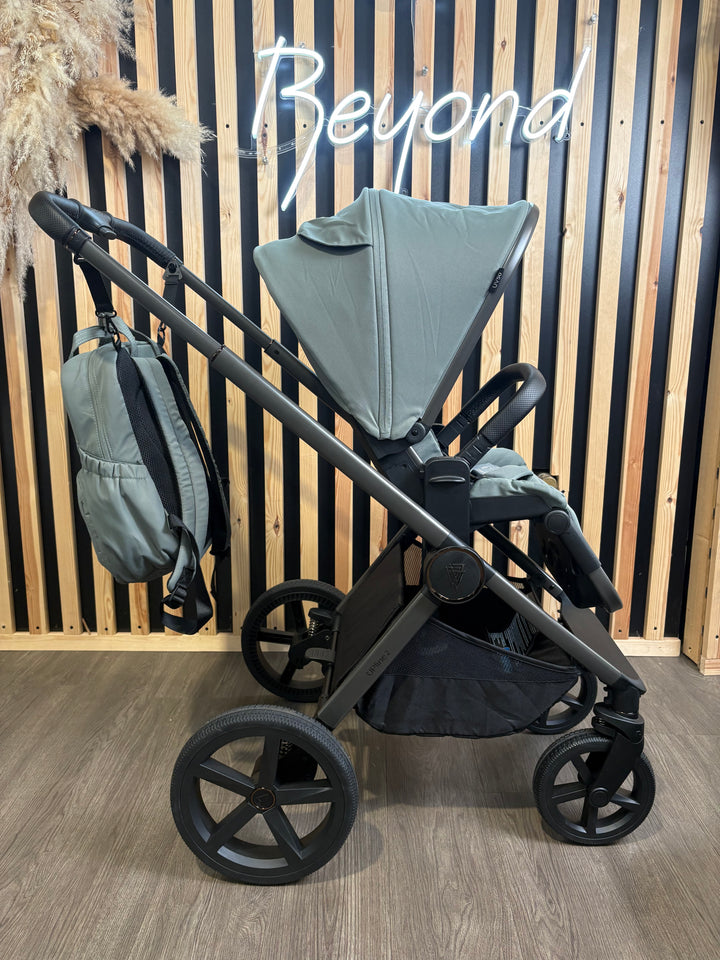 EX DISPLAY Venicci Upline2 3-in-1 Travel System - Aloe