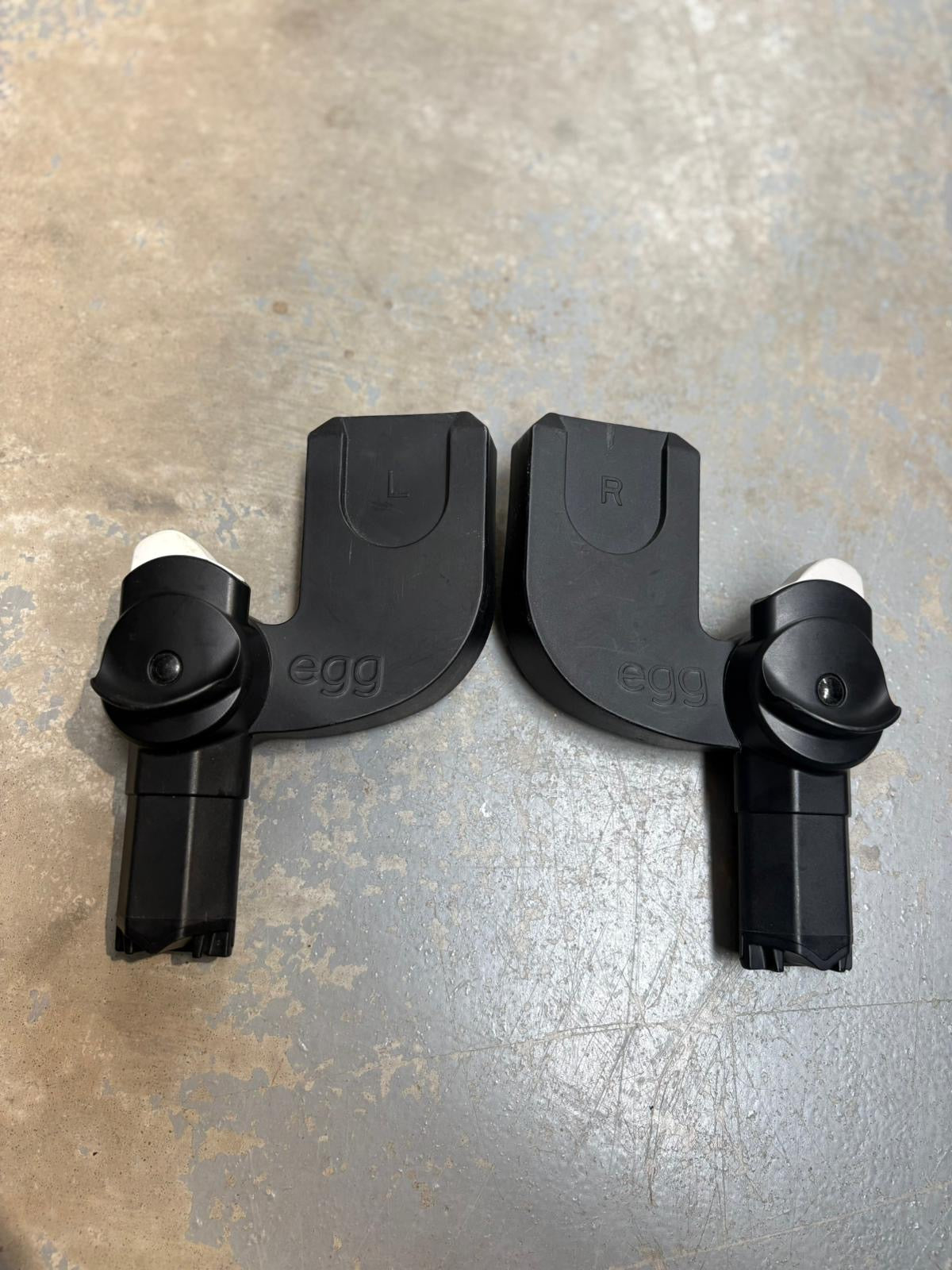 PRE LOVED egg Lower Multi Car Seat Adaptors