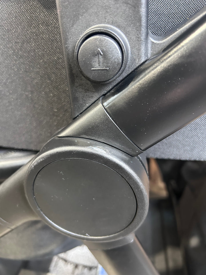 PRE LOVED Ickle Bubba Virgo Twin Bundle - Black