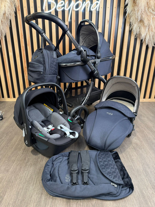 PRE LOVED egg2 Travel System - Cobalt Inc Maxi-Cosi Pebble 360 Car Seat
