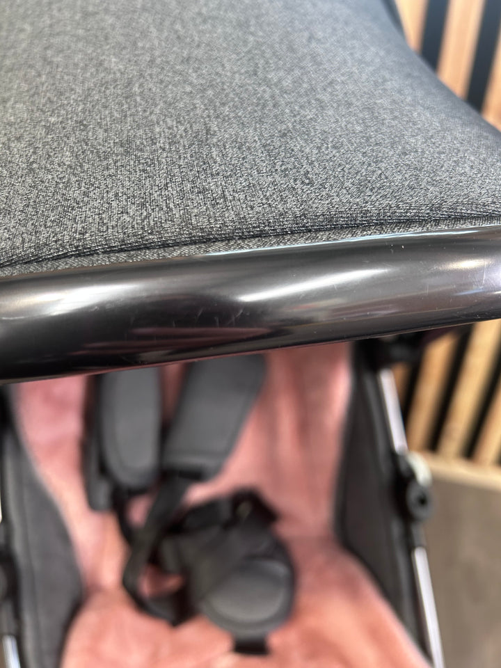 PRE LOVED egg2 Twin Tandem - Quartz