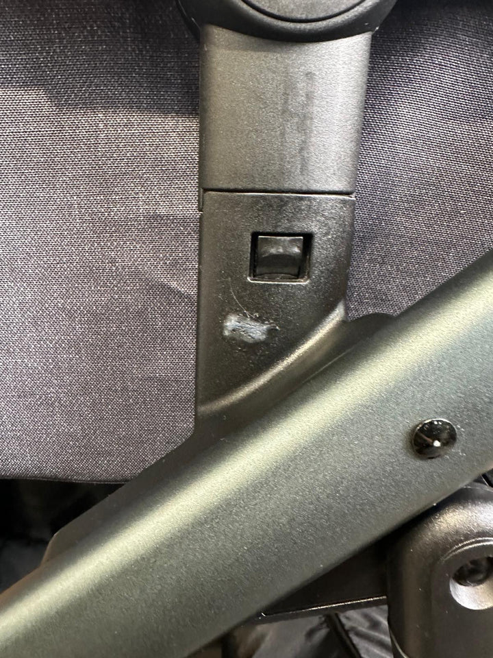 PRE LOVED Cosatto Wow 2 Travel System - Nature Trail