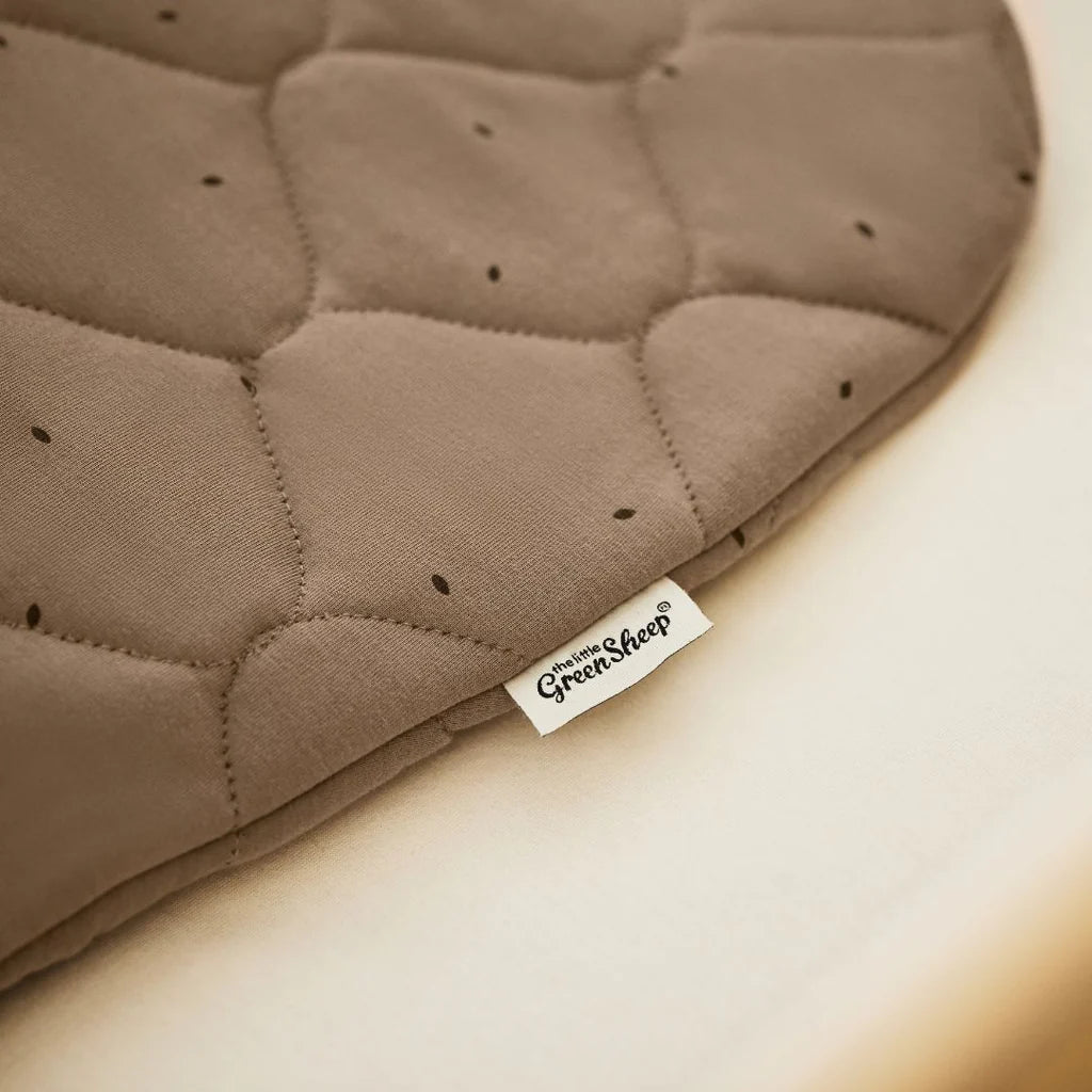The Little Green Sheep Organic Quilted Baby Sleeping Bag - Ebony with Cocoa - 2.5 Tog