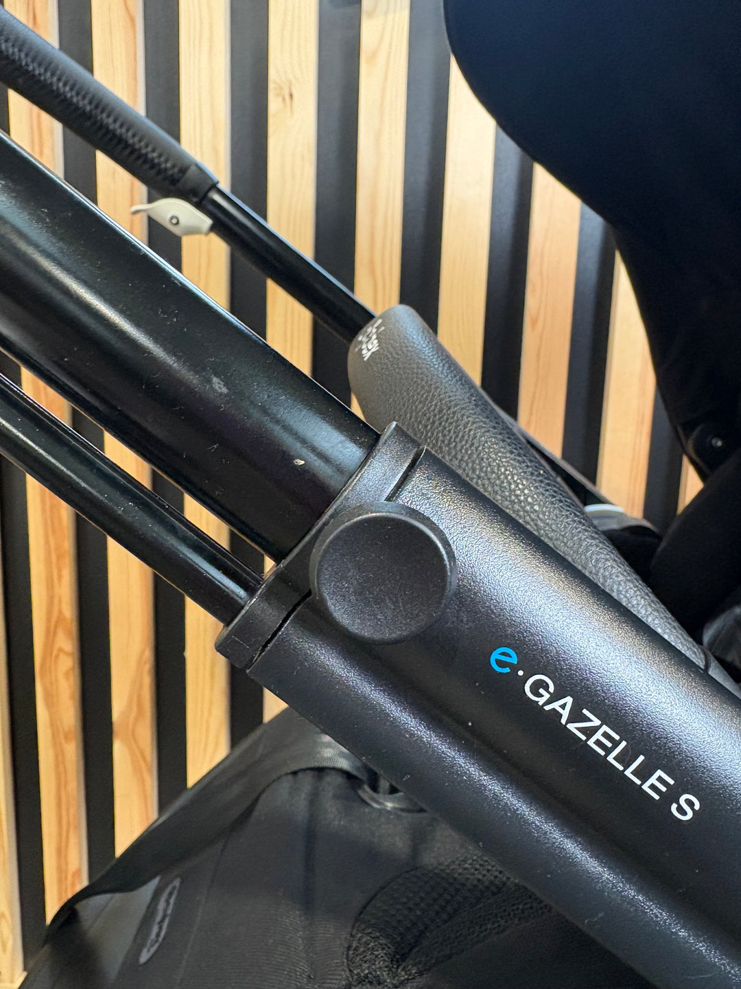 PRE LOVED Cybex e-Gazelle Twin Pushchair - Moon Black