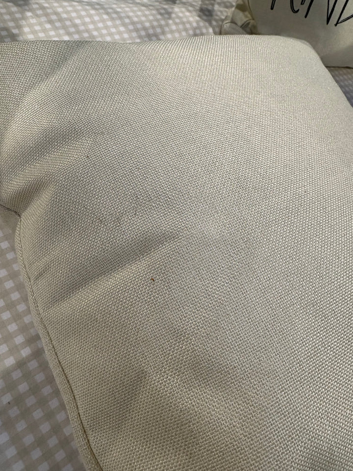 EX DISPLAY Bumblebee Cushion Set