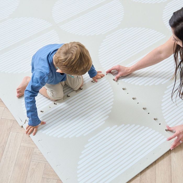 Tutti Bambini Infinity Baby Playmat - Orbital Oatmeal