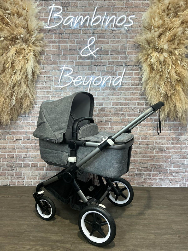 PRE LOVED Bugaboo Fox 3 Travel System - Grey Melange